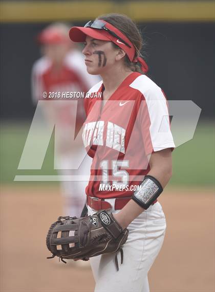 Thumbnail 3 in Mater Dei vs. Los Altos (Alan Dugard Classic) photogallery.