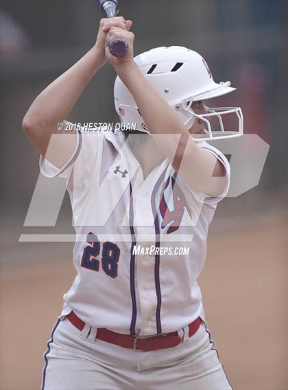 Thumbnail 1 in Mater Dei vs. Los Altos (Alan Dugard Classic) photogallery.