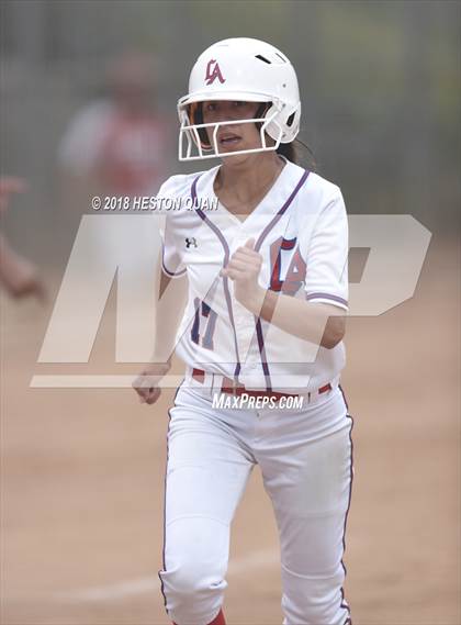 Thumbnail 3 in Mater Dei vs. Los Altos (Alan Dugard Classic) photogallery.
