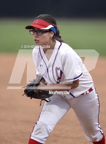 Thumbnail 1 in Mater Dei vs. Los Altos (Alan Dugard Classic) photogallery.