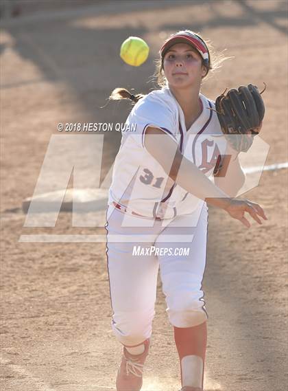 Thumbnail 2 in Mater Dei vs. Los Altos (Alan Dugard Classic) photogallery.