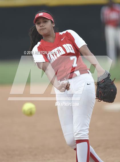 Thumbnail 2 in Mater Dei vs. Los Altos (Alan Dugard Classic) photogallery.