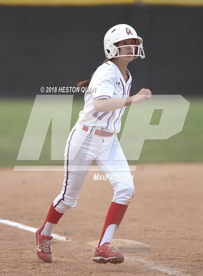 Thumbnail 2 in Mater Dei vs. Los Altos (Alan Dugard Classic) photogallery.