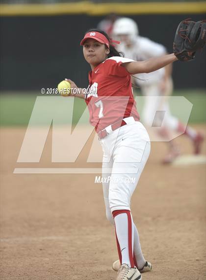 Thumbnail 1 in Mater Dei vs. Los Altos (Alan Dugard Classic) photogallery.