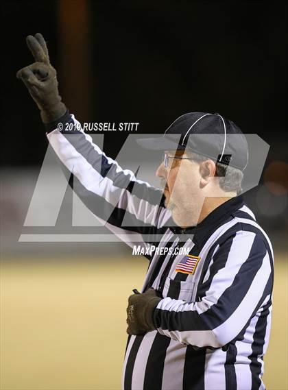 Thumbnail 2 in Hennessey vs Chisholm photogallery.