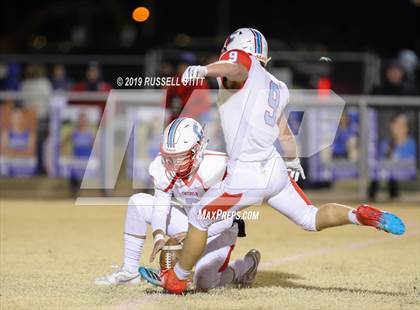 Thumbnail 1 in Hennessey vs Chisholm photogallery.