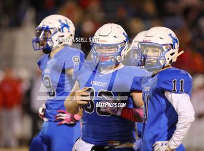 Thumbnail 1 in Hennessey vs Chisholm photogallery.