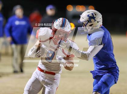 Thumbnail 2 in Hennessey vs Chisholm photogallery.