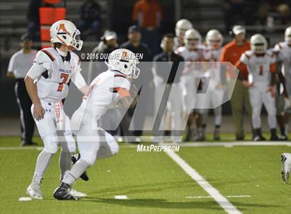 Thumbnail 1 in Lorena vs. Gonzales Lorena vs. Gonzales (UIL 4A Bi-District Playoff) photogallery.