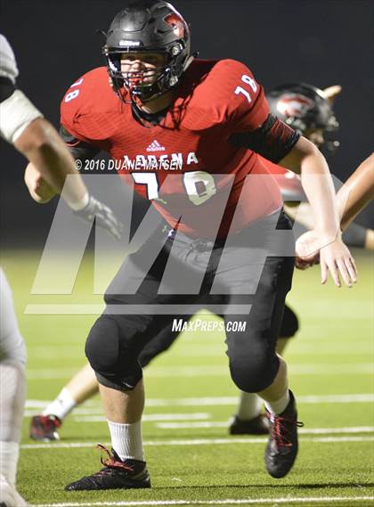 Thumbnail 1 in Lorena vs. Gonzales Lorena vs. Gonzales (UIL 4A Bi-District Playoff) photogallery.