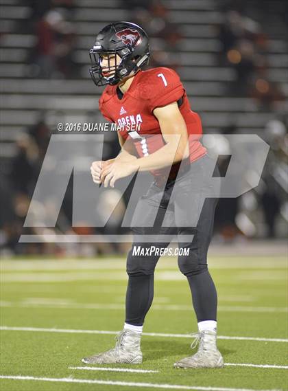Thumbnail 3 in Lorena vs. Gonzales Lorena vs. Gonzales (UIL 4A Bi-District Playoff) photogallery.