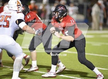 Thumbnail 3 in Lorena vs. Gonzales Lorena vs. Gonzales (UIL 4A Bi-District Playoff) photogallery.