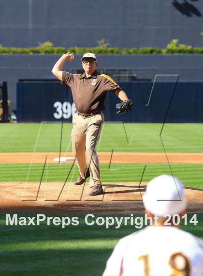 Thumbnail 2 in El Camino vs. Rancho Buena Vista (Petco Park) photogallery.