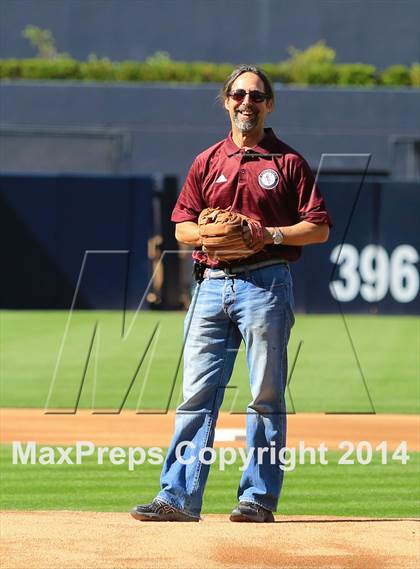 Thumbnail 3 in El Camino vs. Rancho Buena Vista (Petco Park) photogallery.