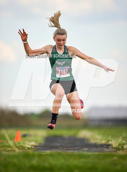 Thumbnail 2 in North Central Kentucky Track Conference Championship photogallery.