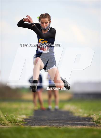 Thumbnail 3 in North Central Kentucky Track Conference Championship photogallery.