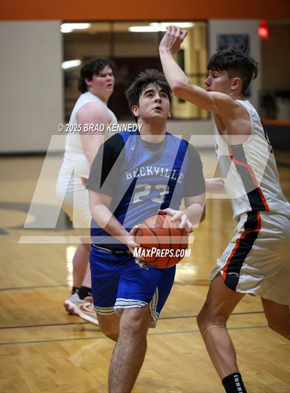 Thumbnail 1 in Beckville @ Gary photogallery.