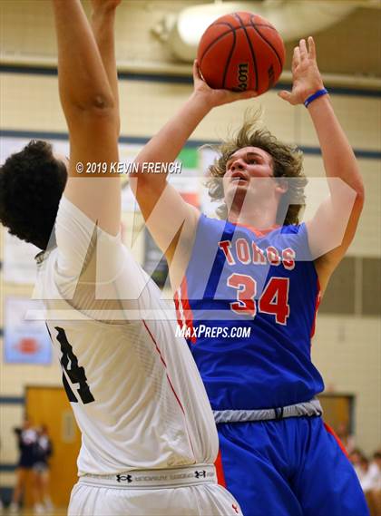 Thumbnail 2 in Mountain View @ Pinnacle (AIA 6A Round 1 Playoff) photogallery.