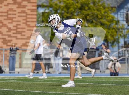 Thumbnail 2 in Loyola Blue/White Lacrosse Scrimmage photogallery.