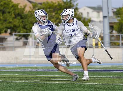 Thumbnail 2 in Loyola Blue/White Lacrosse Scrimmage photogallery.