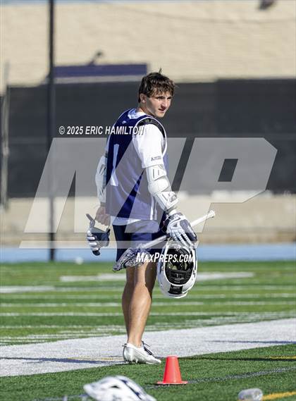 Thumbnail 2 in Loyola Blue/White Lacrosse Scrimmage photogallery.