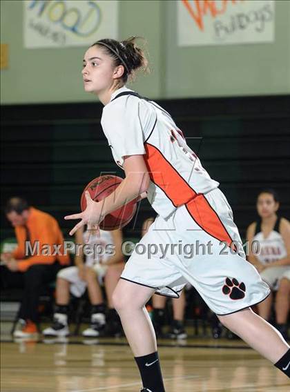 Thumbnail 2 in Cordova vs. Roseville (Ram Jam Winter Classic) photogallery.