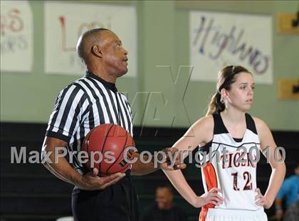 Thumbnail 2 in Cordova vs. Roseville (Ram Jam Winter Classic) photogallery.