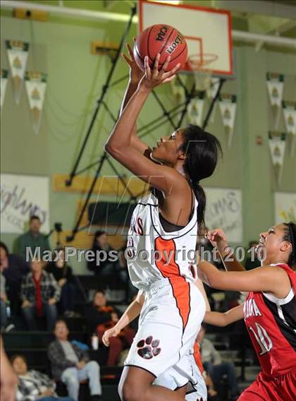 Thumbnail 3 in Cordova vs. Roseville (Ram Jam Winter Classic) photogallery.