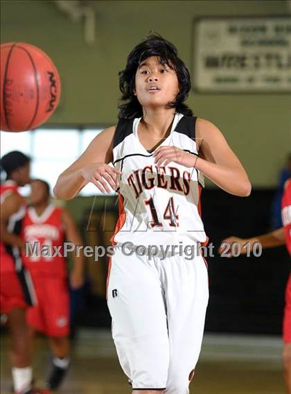 Thumbnail 3 in Cordova vs. Roseville (Ram Jam Winter Classic) photogallery.
