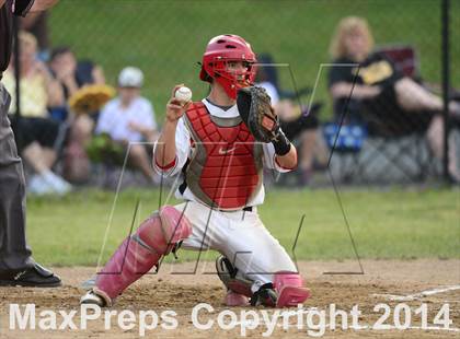 Thumbnail 2 in Thomaston vs. Cromwell  (CIAC Class S Semifinal) photogallery.