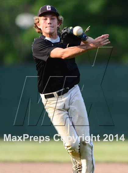 Thumbnail 2 in Thomaston vs. Cromwell  (CIAC Class S Semifinal) photogallery.