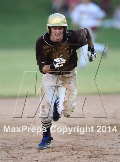 Thumbnail 3 in Thomaston vs. Cromwell  (CIAC Class S Semifinal) photogallery.