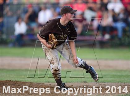 Thumbnail 2 in Thomaston vs. Cromwell  (CIAC Class S Semifinal) photogallery.