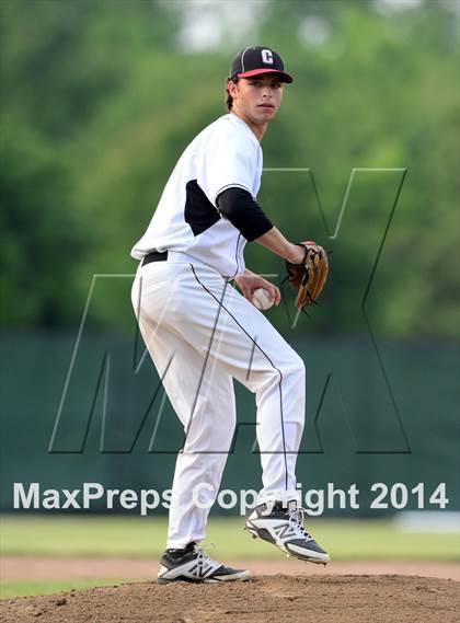 Thumbnail 2 in Thomaston vs. Cromwell  (CIAC Class S Semifinal) photogallery.