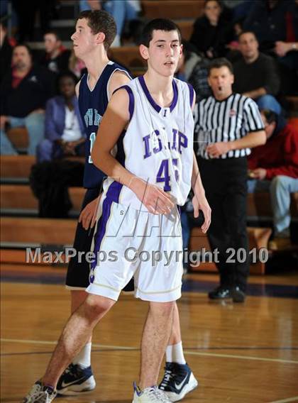 Thumbnail 1 in Rocky Point @ Islip photogallery.