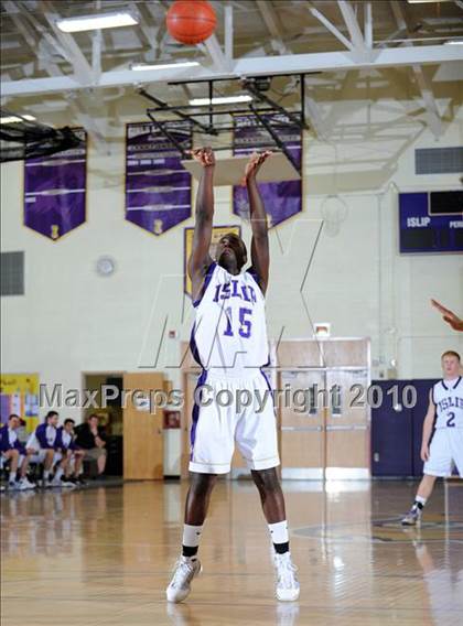 Thumbnail 2 in Rocky Point @ Islip photogallery.