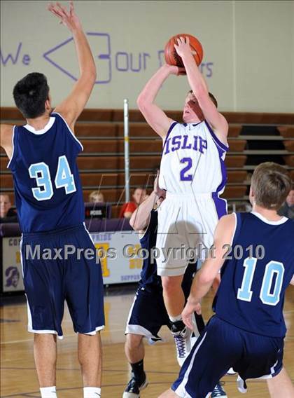 Thumbnail 2 in Rocky Point @ Islip photogallery.