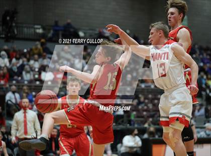 Thumbnail 2 in Judge Memorial vs. Manti (UHSAA 3A Quarterfinal) photogallery.