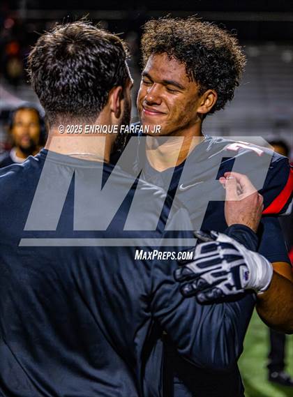 Thumbnail 3 in Mater Dei @ Centennial (CIF SS D1 Semifinal) photogallery.