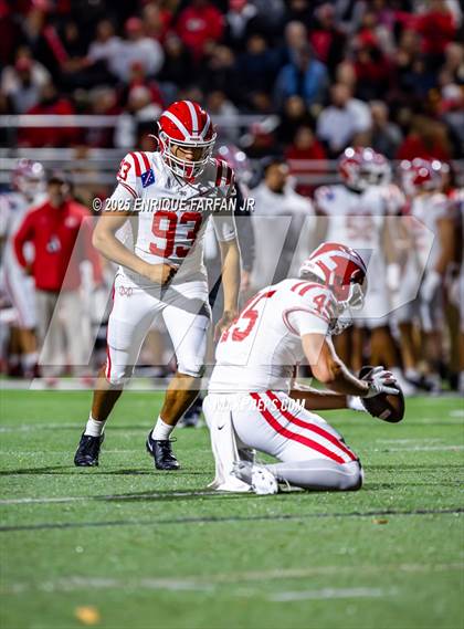 Thumbnail 1 in Mater Dei @ Centennial (CIF SS D1 Semifinal) photogallery.
