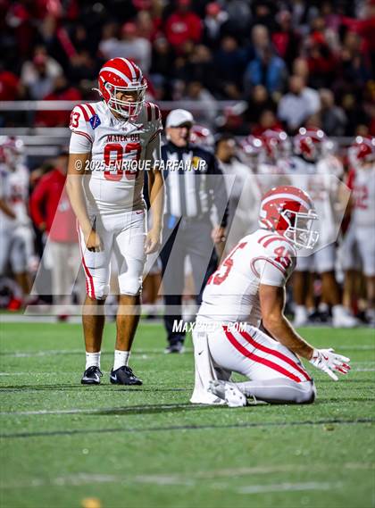 Thumbnail 2 in Mater Dei @ Centennial (CIF SS D1 Semifinal) photogallery.