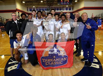 Thumbnail 2 in Desert Pines vs. Oak Ridge (Tarkanian Classic) photogallery.