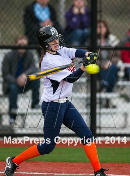 Thumbnail 2 in Chief Sealth @ Eastside Catholic photogallery.