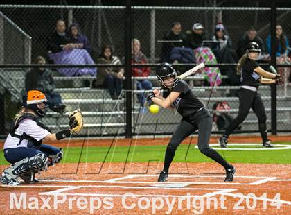 Thumbnail 3 in Chief Sealth @ Eastside Catholic photogallery.