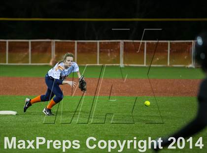Thumbnail 2 in Chief Sealth @ Eastside Catholic photogallery.