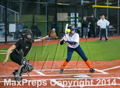Thumbnail 3 in Chief Sealth @ Eastside Catholic photogallery.