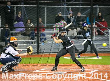 Thumbnail 2 in Chief Sealth @ Eastside Catholic photogallery.