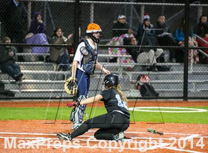 Thumbnail 2 in Chief Sealth @ Eastside Catholic photogallery.