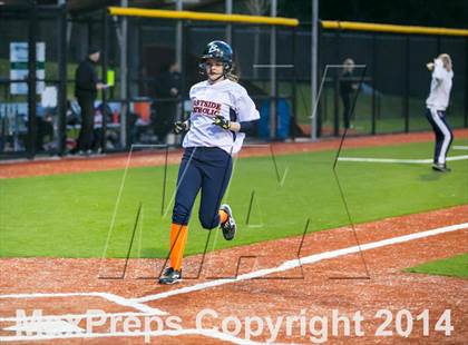 Thumbnail 3 in Chief Sealth @ Eastside Catholic photogallery.