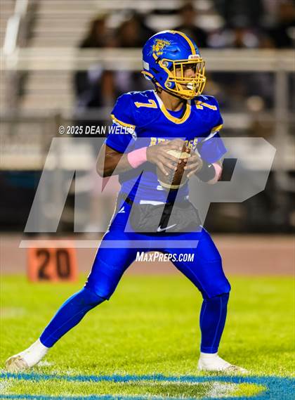 Thumbnail 1 in Dysart @ Kingman photogallery.